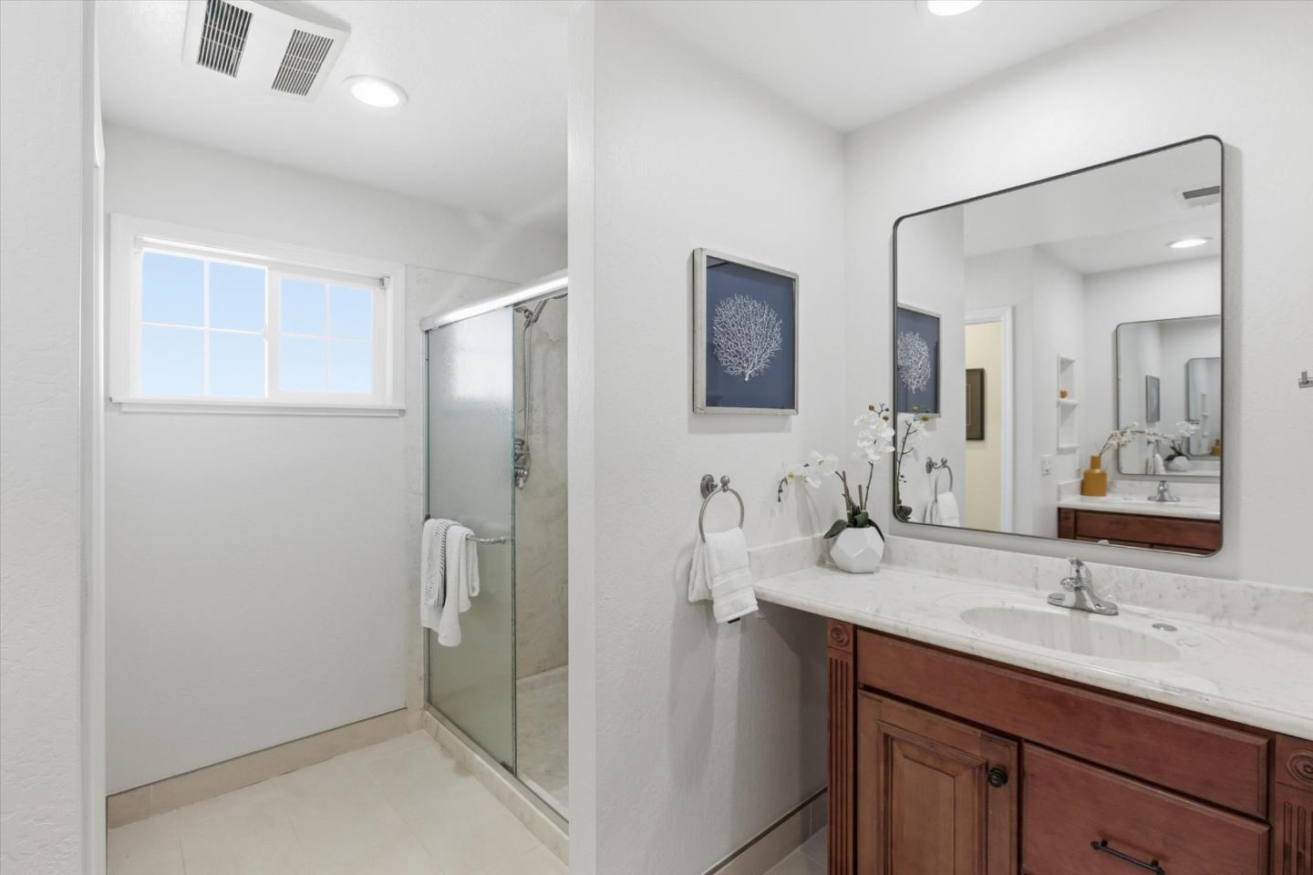 Detail Gallery Image 23 of 68 For 1766 Cherry Grove Dr, San Jose,  CA 95125 - 4 Beds | 2 Baths