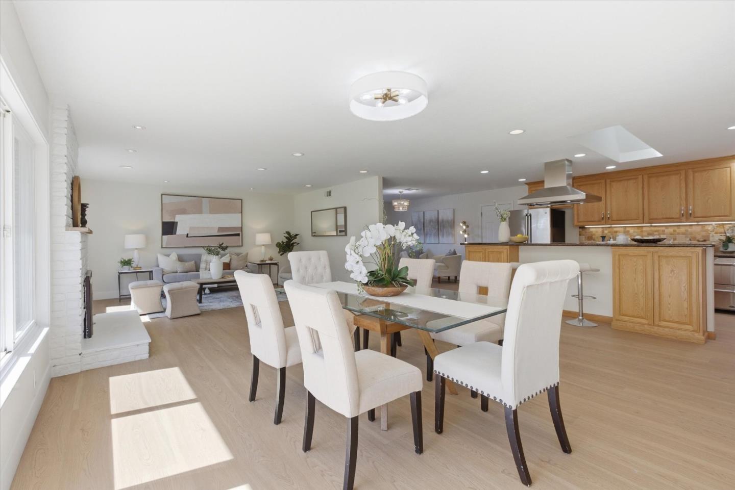 Detail Gallery Image 7 of 68 For 1766 Cherry Grove Dr, San Jose,  CA 95125 - 4 Beds | 2 Baths