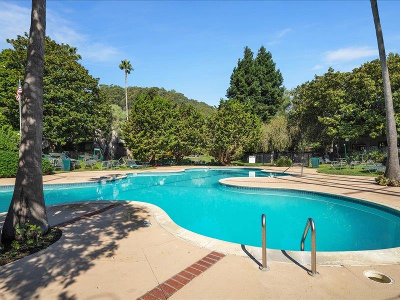 Detail Gallery Image 21 of 26 For 7101 Shelter Creek Ln, San Bruno,  CA 94066 - 1 Beds | 1 Baths