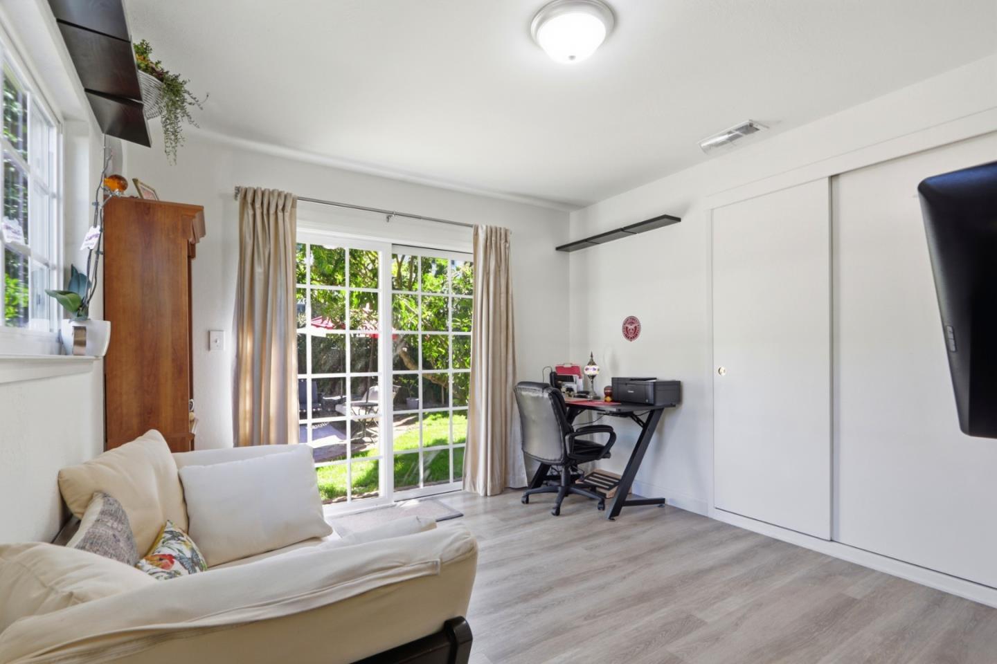 Detail Gallery Image 20 of 27 For 888 Corlista Dr, San Jose,  CA 95128 - 3 Beds | 1/1 Baths