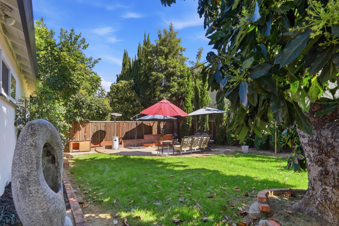 Detail Gallery Image 23 of 27 For 888 Corlista Dr, San Jose,  CA 95128 - 3 Beds | 1/1 Baths