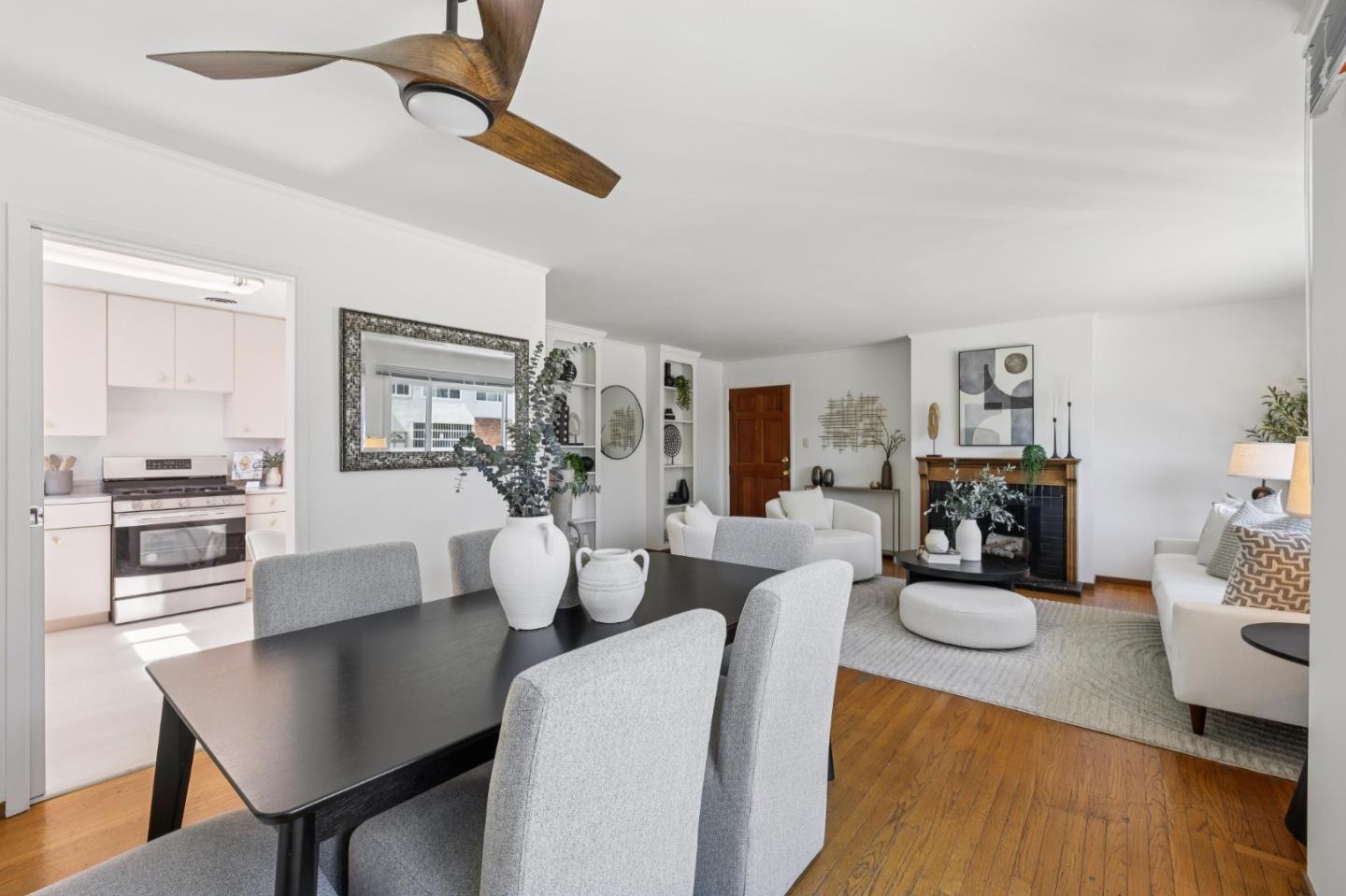 Detail Gallery Image 13 of 38 For 980 Burnett Ave, San Francisco,  CA 94131 - 5 Beds | 2 Baths