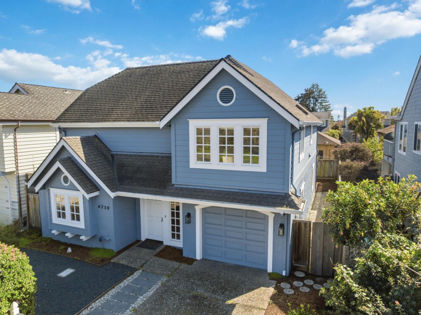 Detail Gallery Image 25 of 36 For 4750 Capitola Rd, Capitola,  CA 95010 - 3 Beds | 2/1 Baths