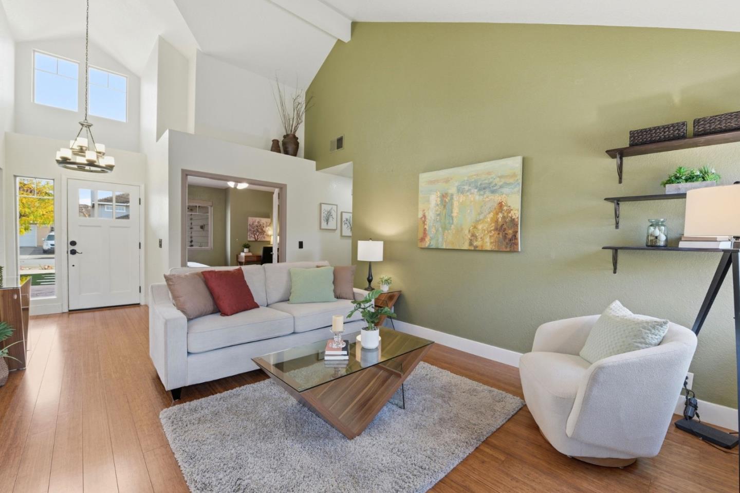 Detail Gallery Image 4 of 13 For 4470 Bush Cir, Fremont,  CA 94538 - 3 Beds | 2 Baths