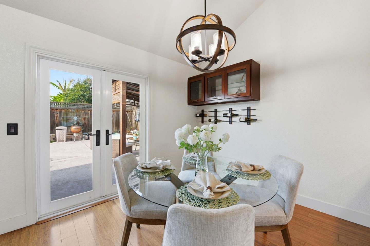 Detail Gallery Image 6 of 13 For 4470 Bush Cir, Fremont,  CA 94538 - 3 Beds | 2 Baths