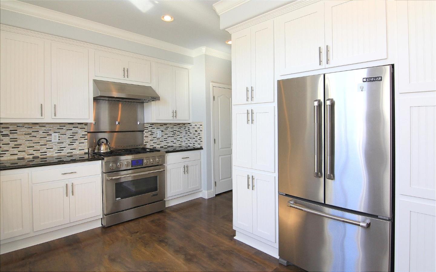 Detail Gallery Image 14 of 61 For 100 N Rodeo Gulch Rd #117,  Soquel,  CA 95073 - 3 Beds | 2 Baths