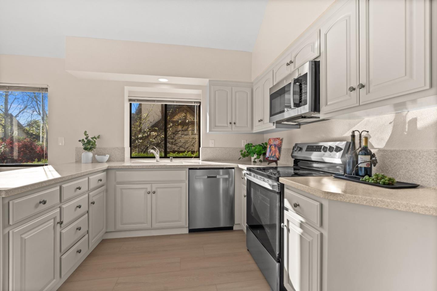 Photo #14: ML82039147 Listing: Photo #14