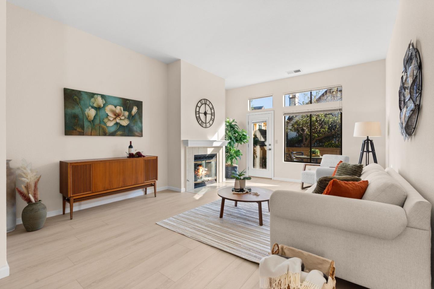 Photo #4: ML82039147 Listing: Photo #4