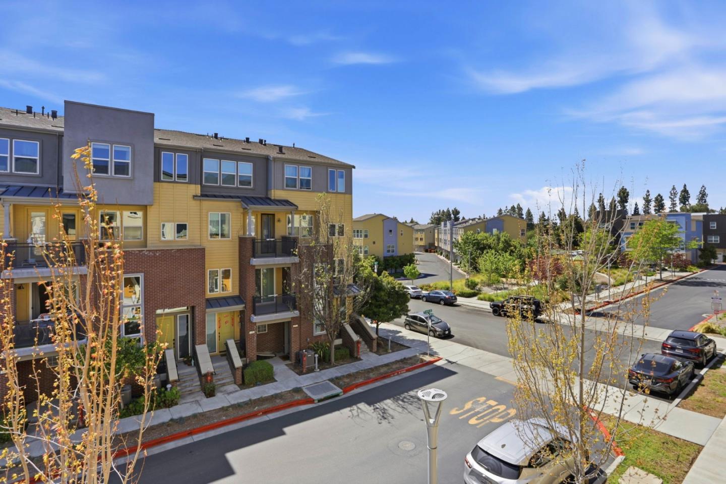 Detail Gallery Image 14 of 35 For 670 Squire Ave, San Jose,  CA 95133 - 3 Beds | 3 Baths