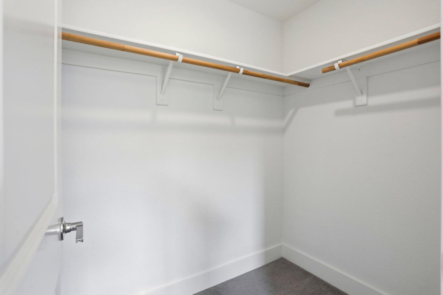 Detail Gallery Image 26 of 35 For 670 Squire Ave, San Jose,  CA 95133 - 3 Beds | 3 Baths