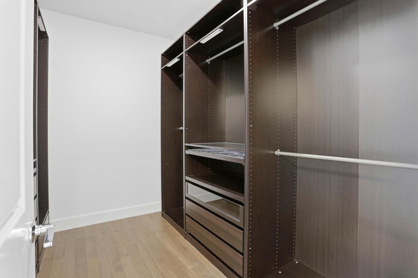 Detail Gallery Image 27 of 35 For 670 Squire Ave, San Jose,  CA 95133 - 3 Beds | 3 Baths