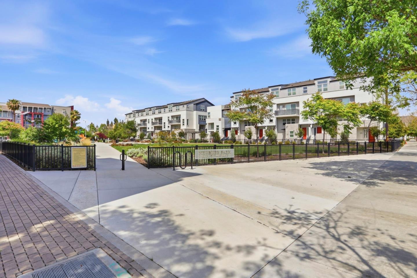 Detail Gallery Image 34 of 35 For 670 Squire Ave, San Jose,  CA 95133 - 3 Beds | 3 Baths