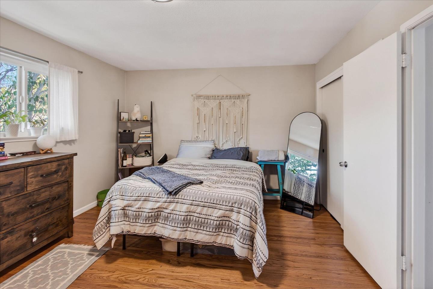 Detail Gallery Image 19 of 27 For 910-912 Academy Ave, Belmont,  CA 94002 - – Beds | – Baths