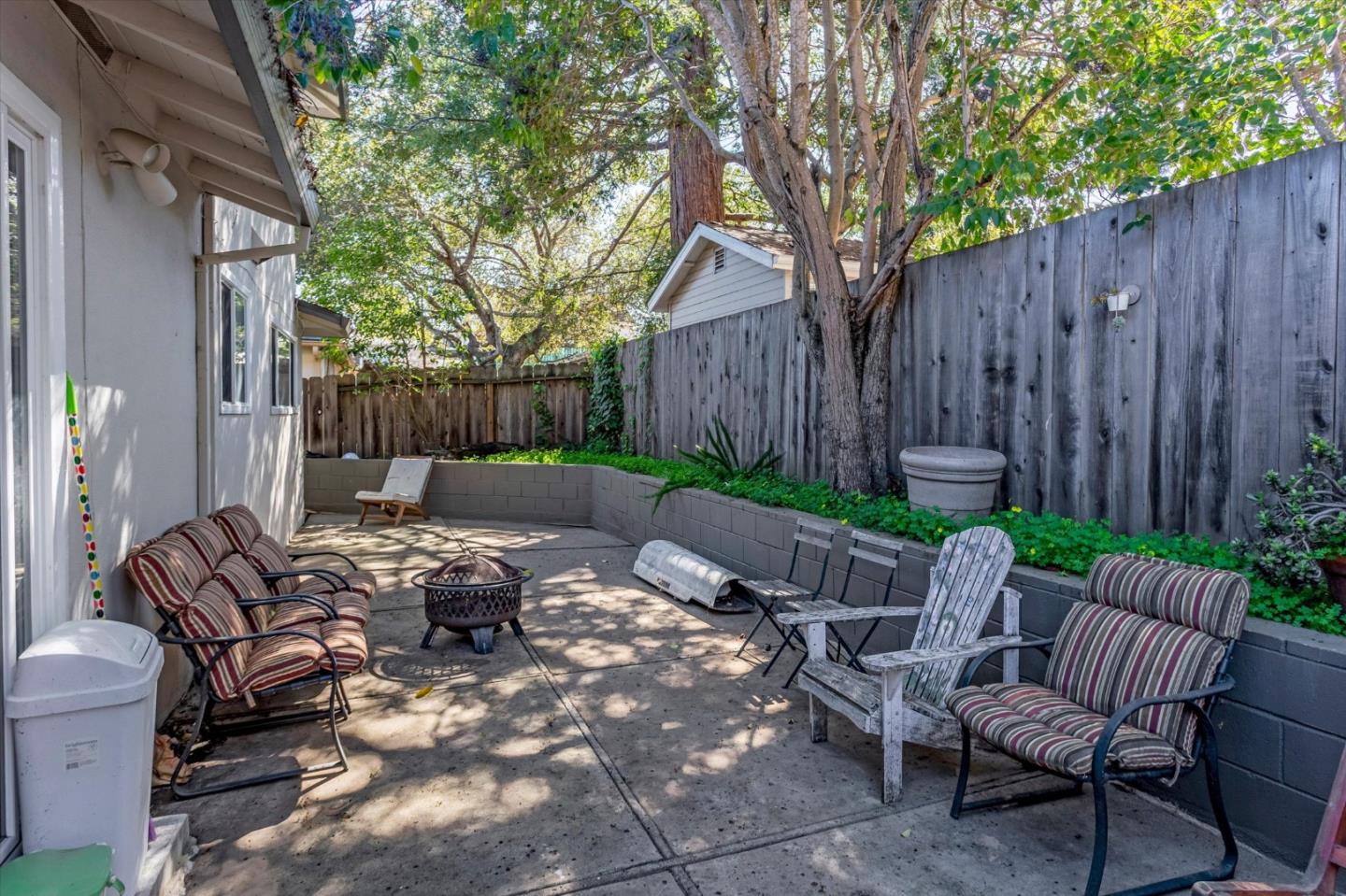 Detail Gallery Image 26 of 27 For 910-912 Academy Ave, Belmont,  CA 94002 - – Beds | – Baths