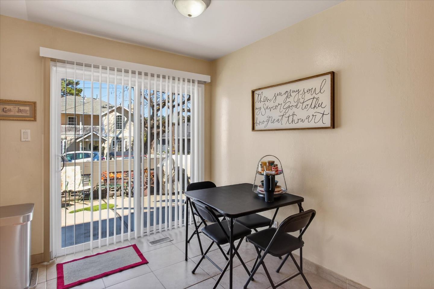 Detail Gallery Image 6 of 27 For 910-912 Academy Ave, Belmont,  CA 94002 - – Beds | – Baths