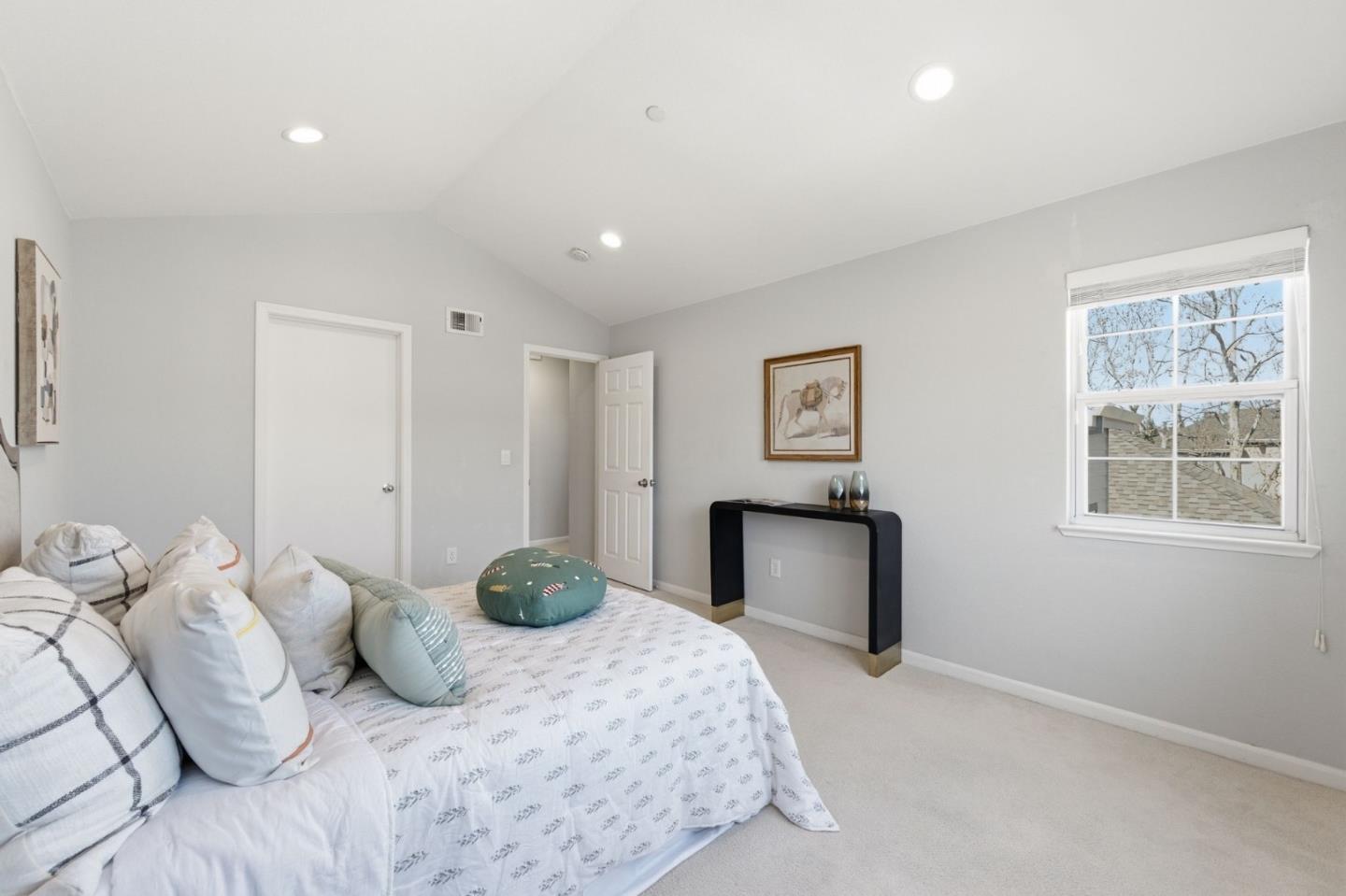Detail Gallery Image 21 of 41 For 602 Arcadia Ter #305,  Sunnyvale,  CA 94085 - 2 Beds | 2 Baths