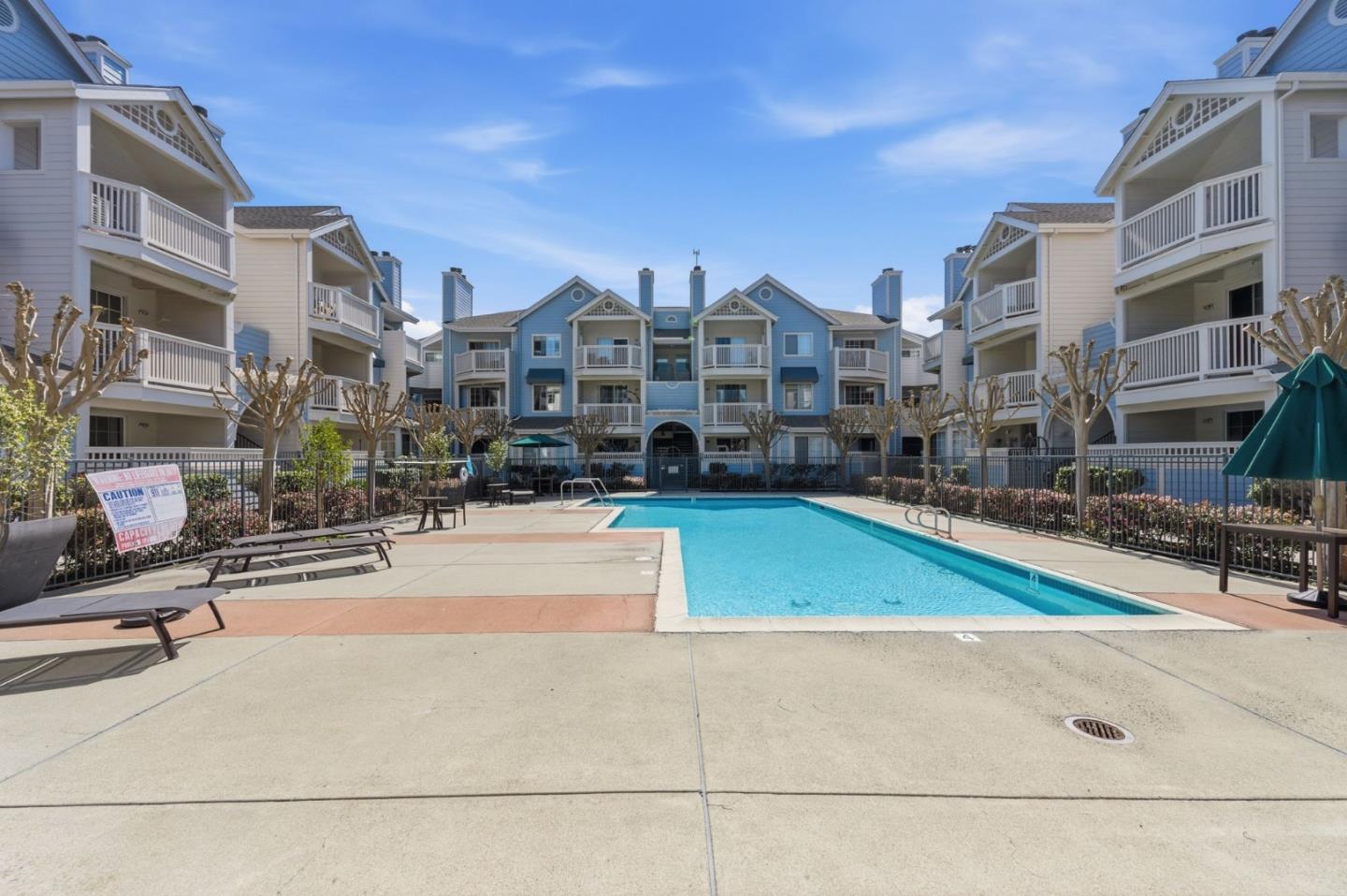 Detail Gallery Image 32 of 41 For 602 Arcadia Ter #305,  Sunnyvale,  CA 94085 - 2 Beds | 2 Baths