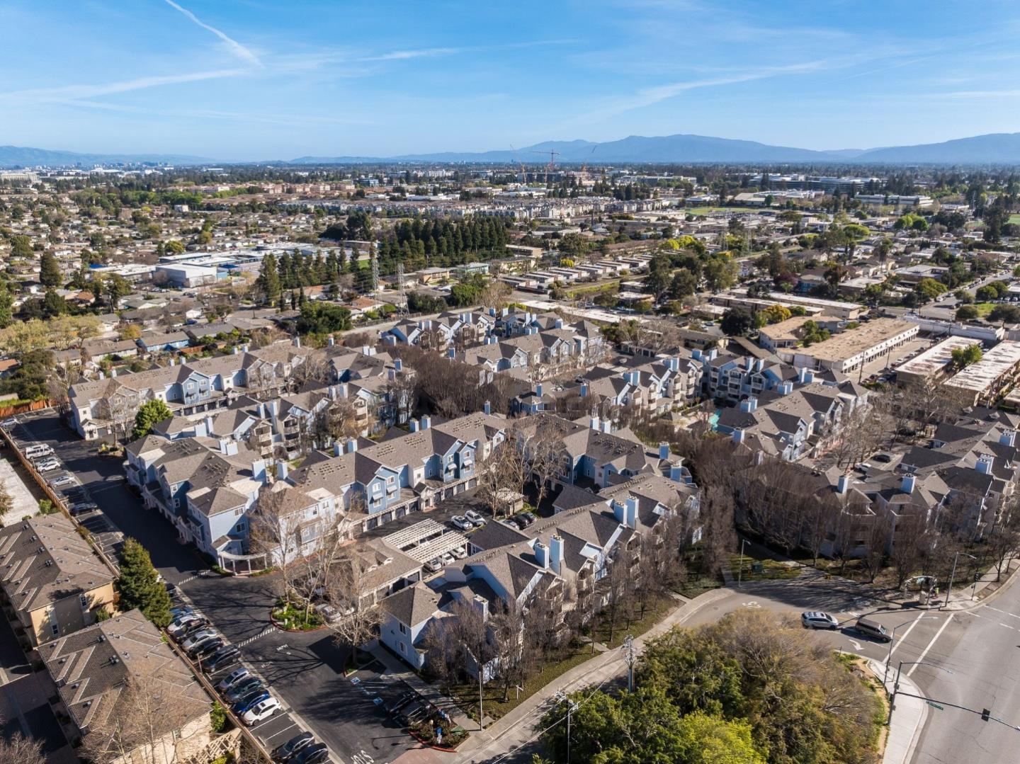 Detail Gallery Image 37 of 41 For 602 Arcadia Ter #305,  Sunnyvale,  CA 94085 - 2 Beds | 2 Baths