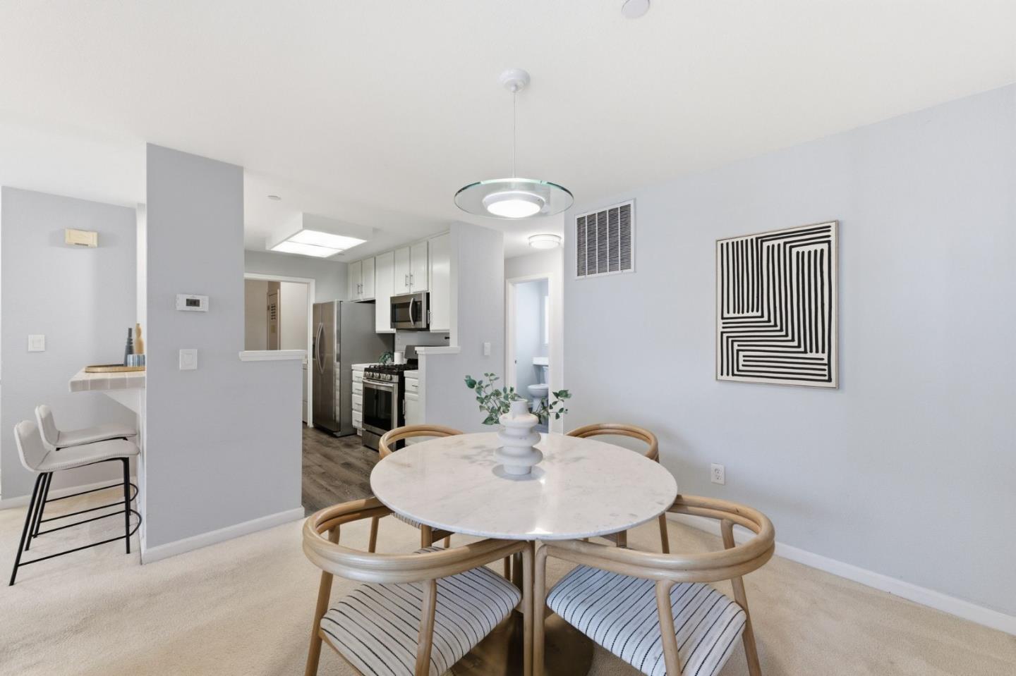 Detail Gallery Image 7 of 41 For 602 Arcadia Ter #305,  Sunnyvale,  CA 94085 - 2 Beds | 2 Baths