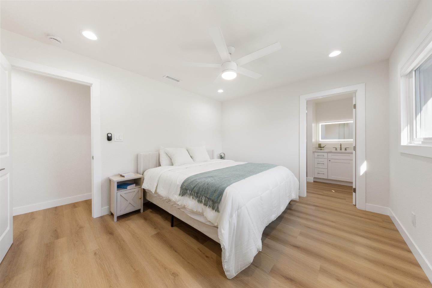 Detail Gallery Image 13 of 24 For 31047 Brae Burn Ave, Hayward,  CA 94544 - 3 Beds | 2 Baths