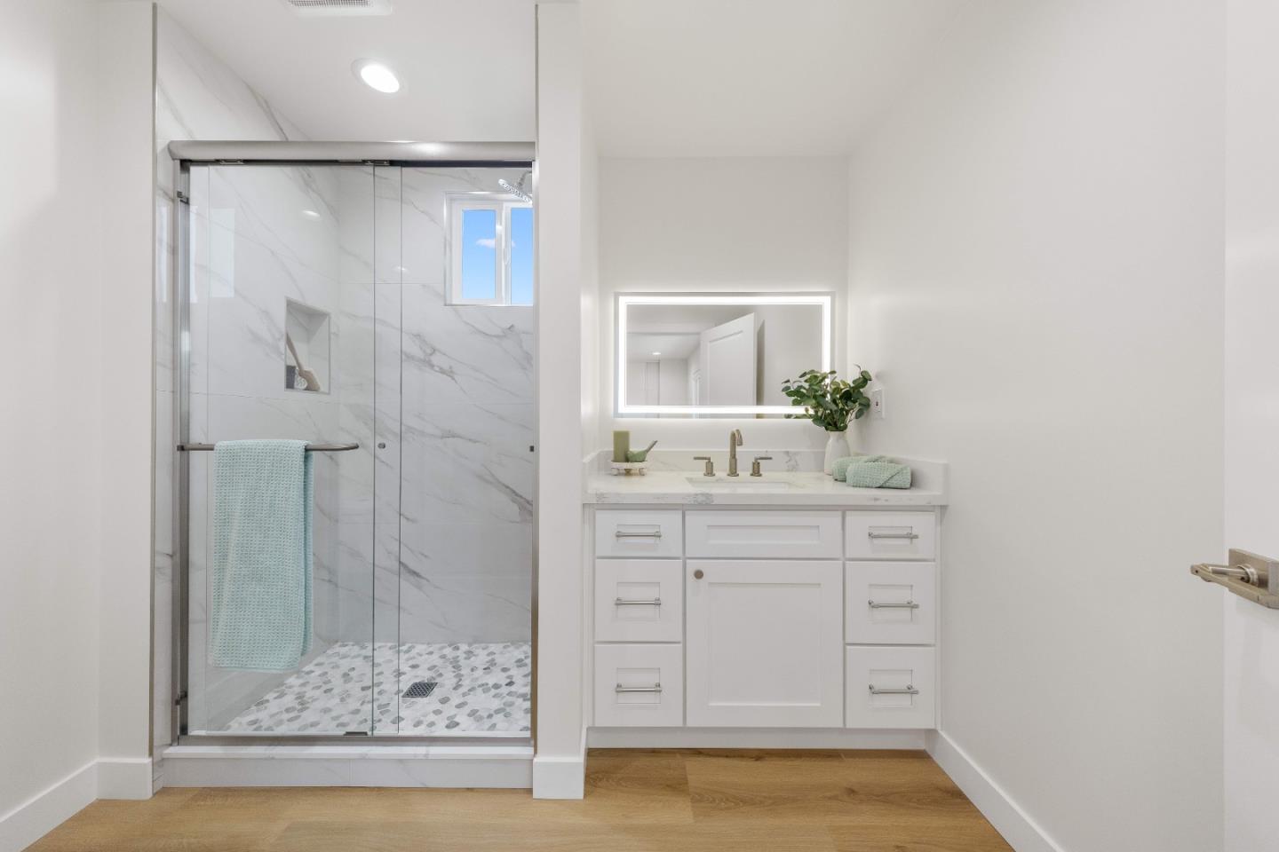 Detail Gallery Image 14 of 24 For 31047 Brae Burn Ave, Hayward,  CA 94544 - 3 Beds | 2 Baths