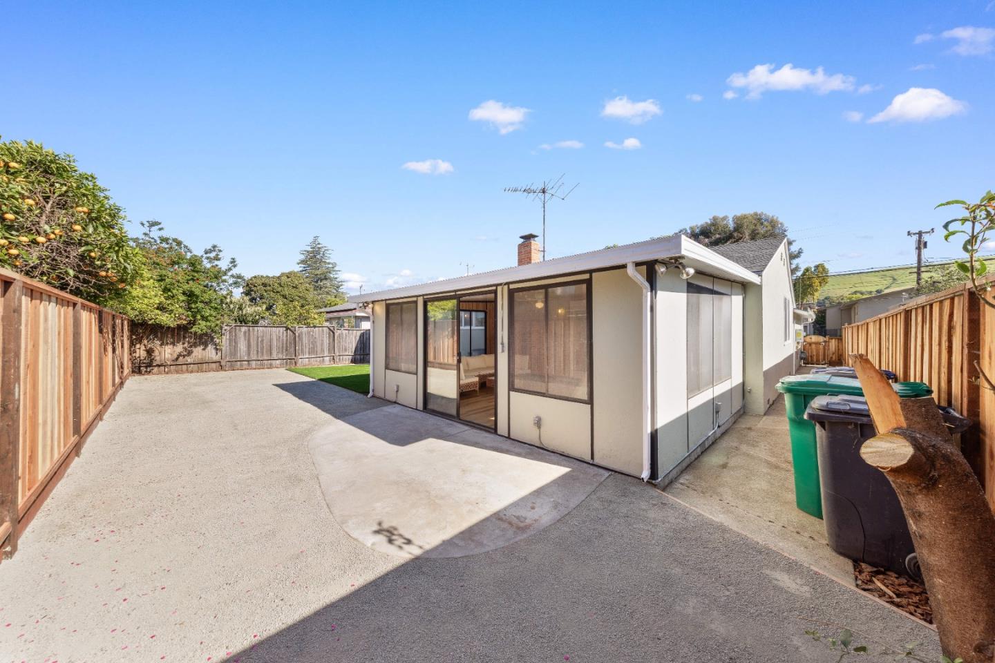 Detail Gallery Image 19 of 24 For 31047 Brae Burn Ave, Hayward,  CA 94544 - 3 Beds | 2 Baths