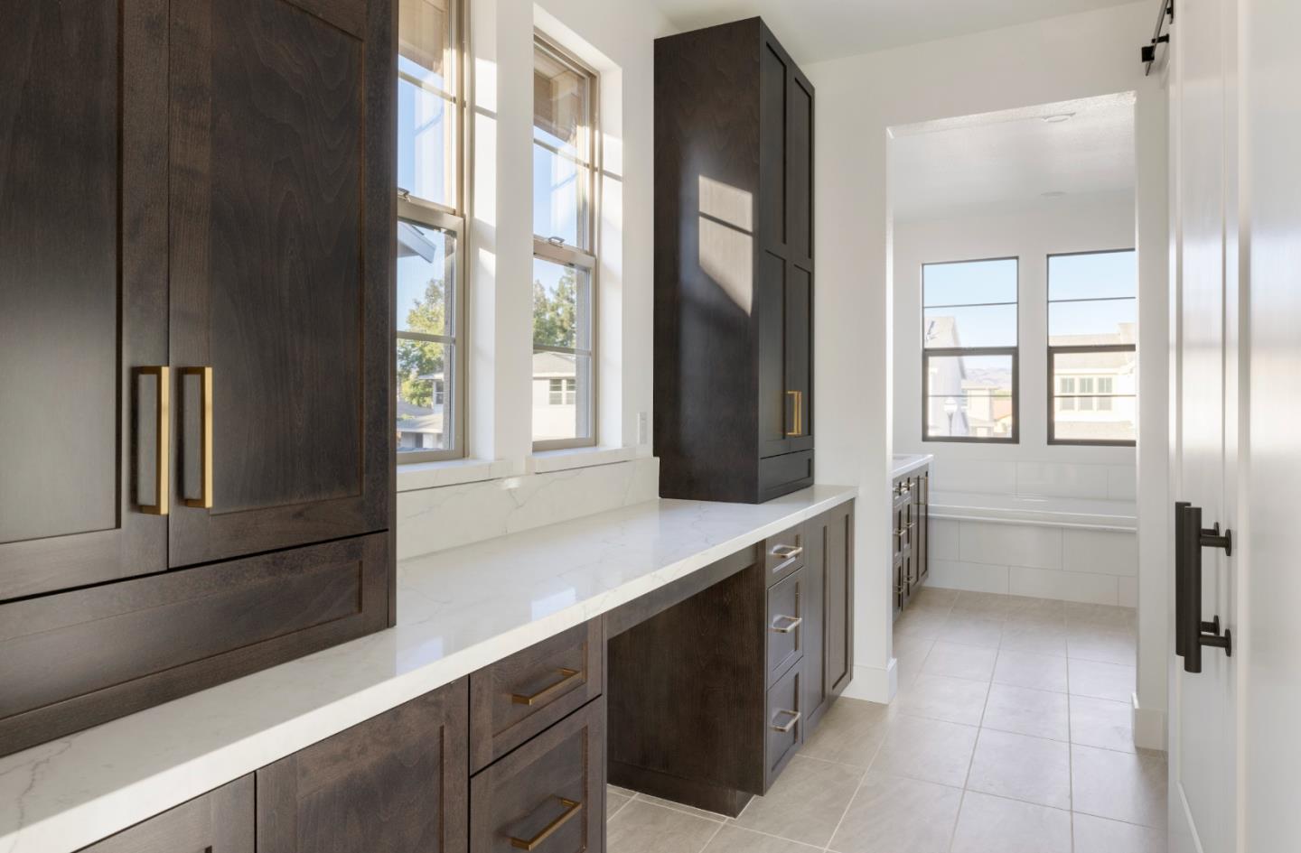 Detail Gallery Image 14 of 18 For 7379 Ailes Ct, Gilroy,  CA 95020 - 5 Beds | 4/1 Baths