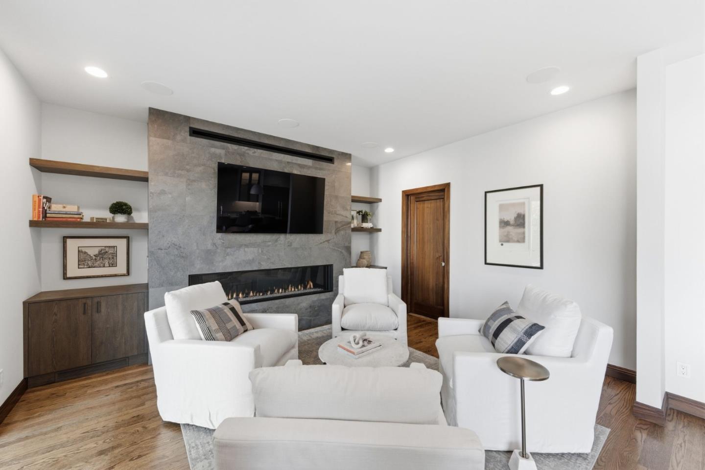 Detail Gallery Image 14 of 46 For 1130 N 2nd St, San Jose,  CA 95112 - 4 Beds | 3 Baths