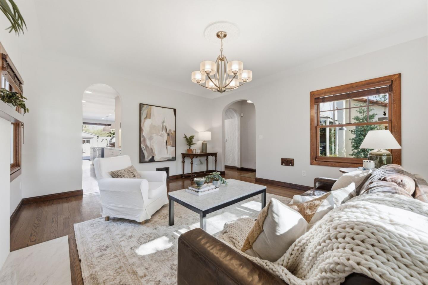 Detail Gallery Image 6 of 46 For 1130 N 2nd St, San Jose,  CA 95112 - 4 Beds | 3 Baths