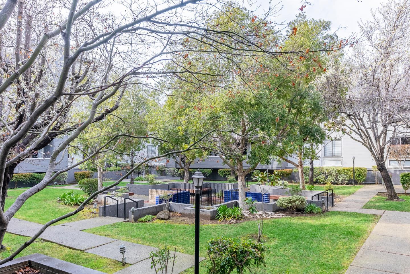 Detail Gallery Image 29 of 35 For 22330 Homestead Rd #214,  Cupertino,  CA 95014 - 2 Beds | 2 Baths