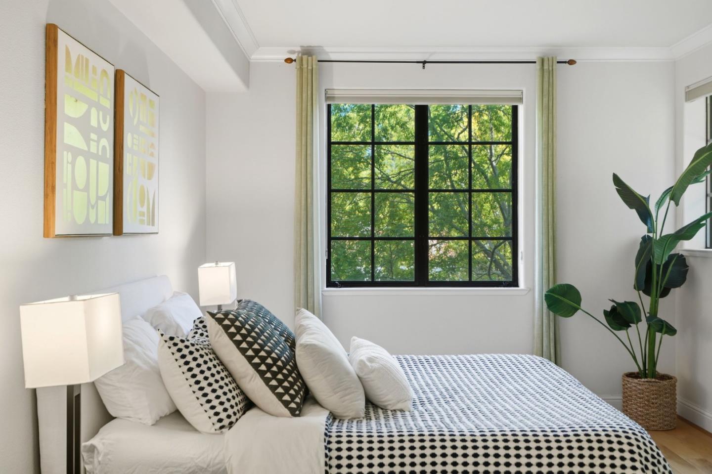 Detail Gallery Image 22 of 67 For 633 Elm St #209,  San Carlos,  CA 94070 - 2 Beds | 2 Baths