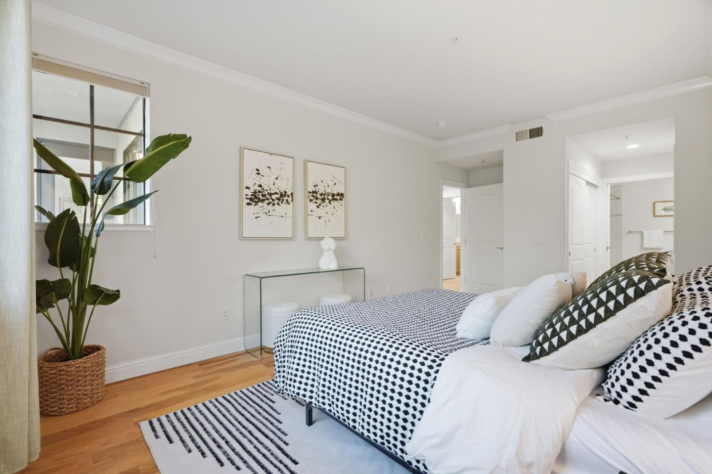 Detail Gallery Image 23 of 67 For 633 Elm St #209,  San Carlos,  CA 94070 - 2 Beds | 2 Baths