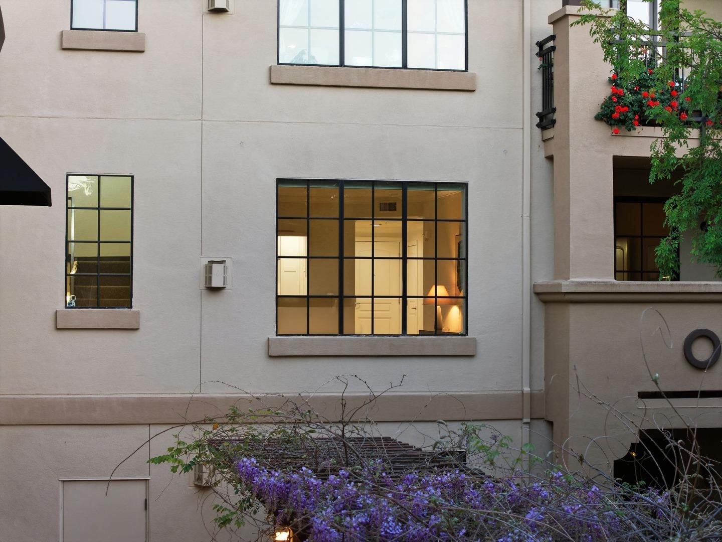 Detail Gallery Image 49 of 67 For 633 Elm St #209,  San Carlos,  CA 94070 - 2 Beds | 2 Baths