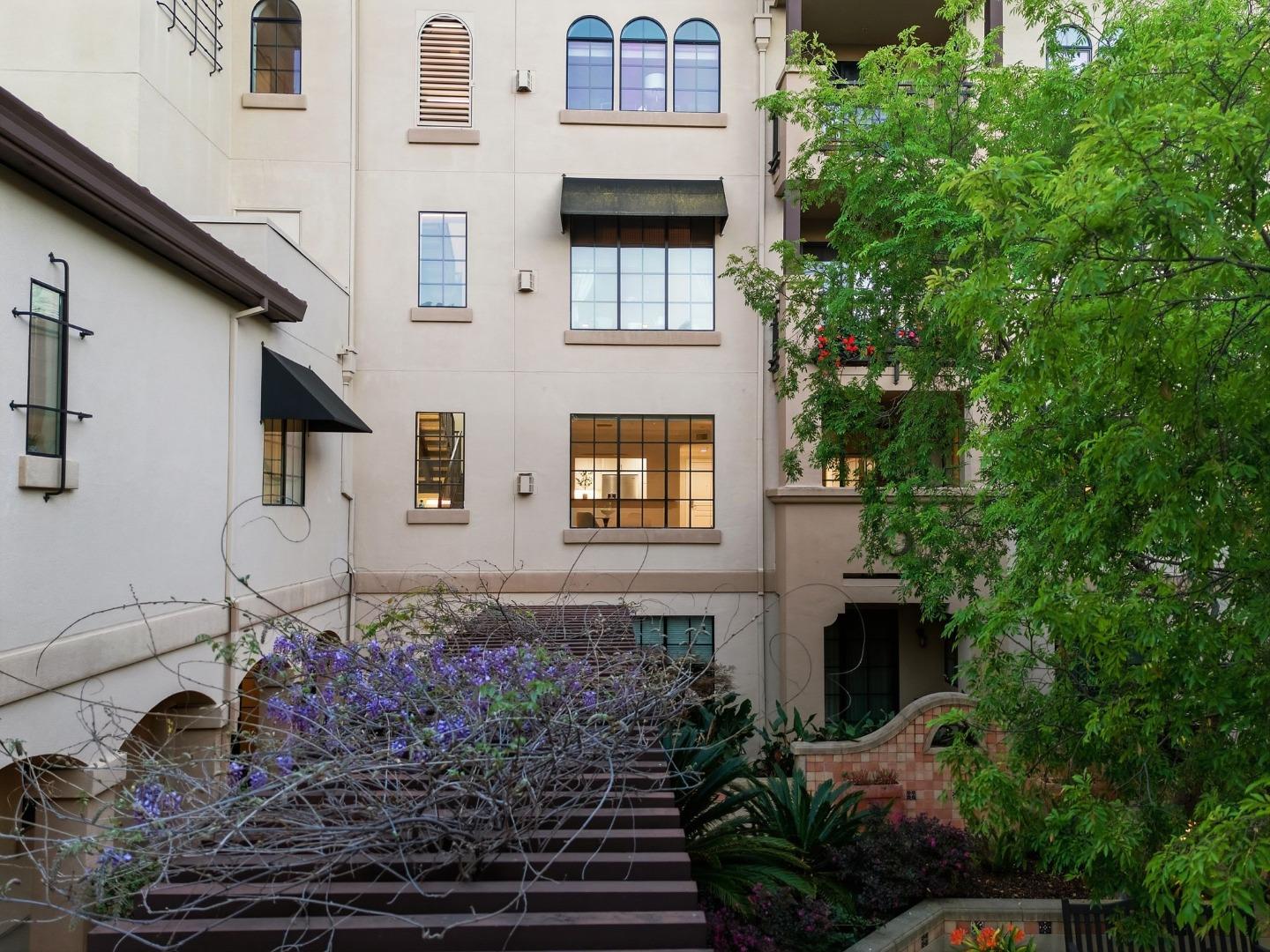 Detail Gallery Image 55 of 67 For 633 Elm St #209,  San Carlos,  CA 94070 - 2 Beds | 2 Baths