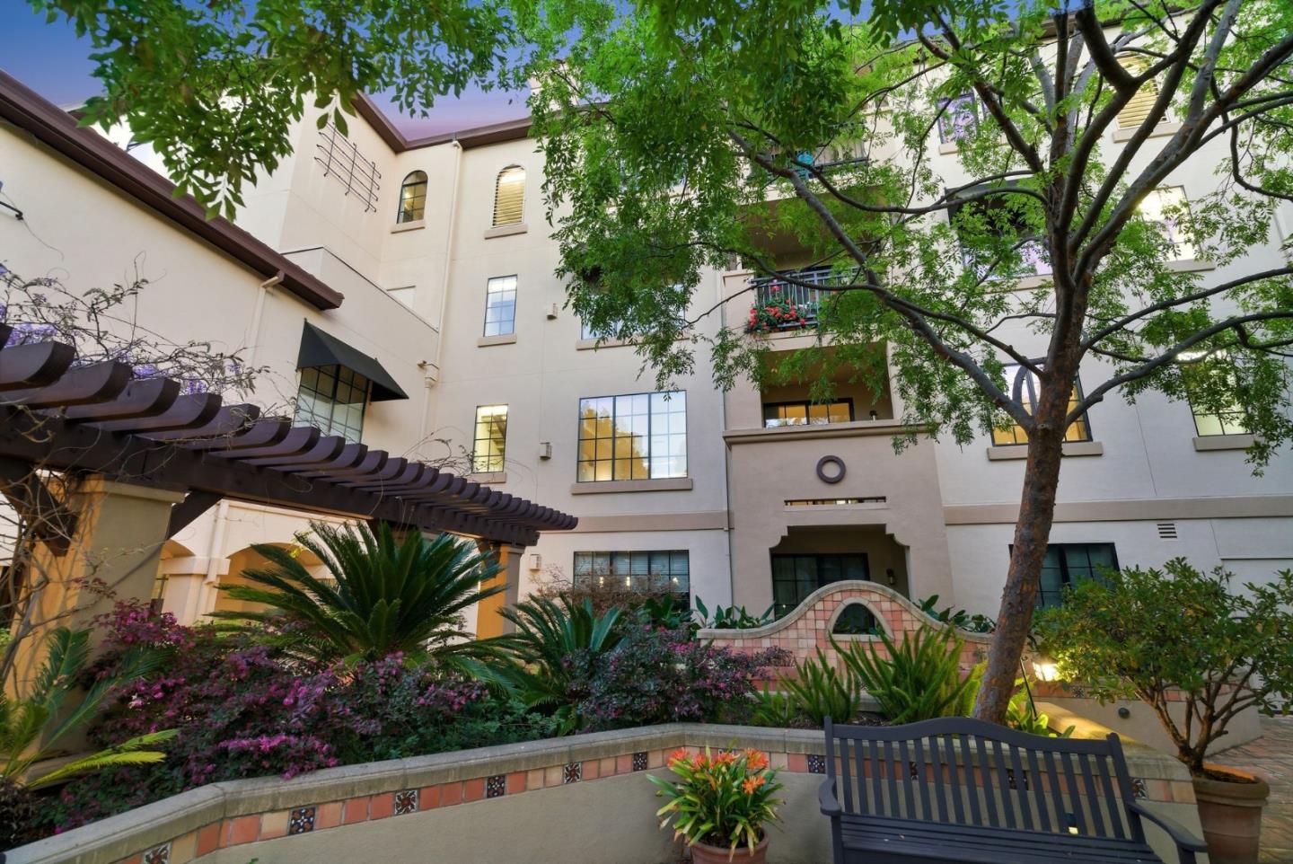 Detail Gallery Image 60 of 67 For 633 Elm St #209,  San Carlos,  CA 94070 - 2 Beds | 2 Baths