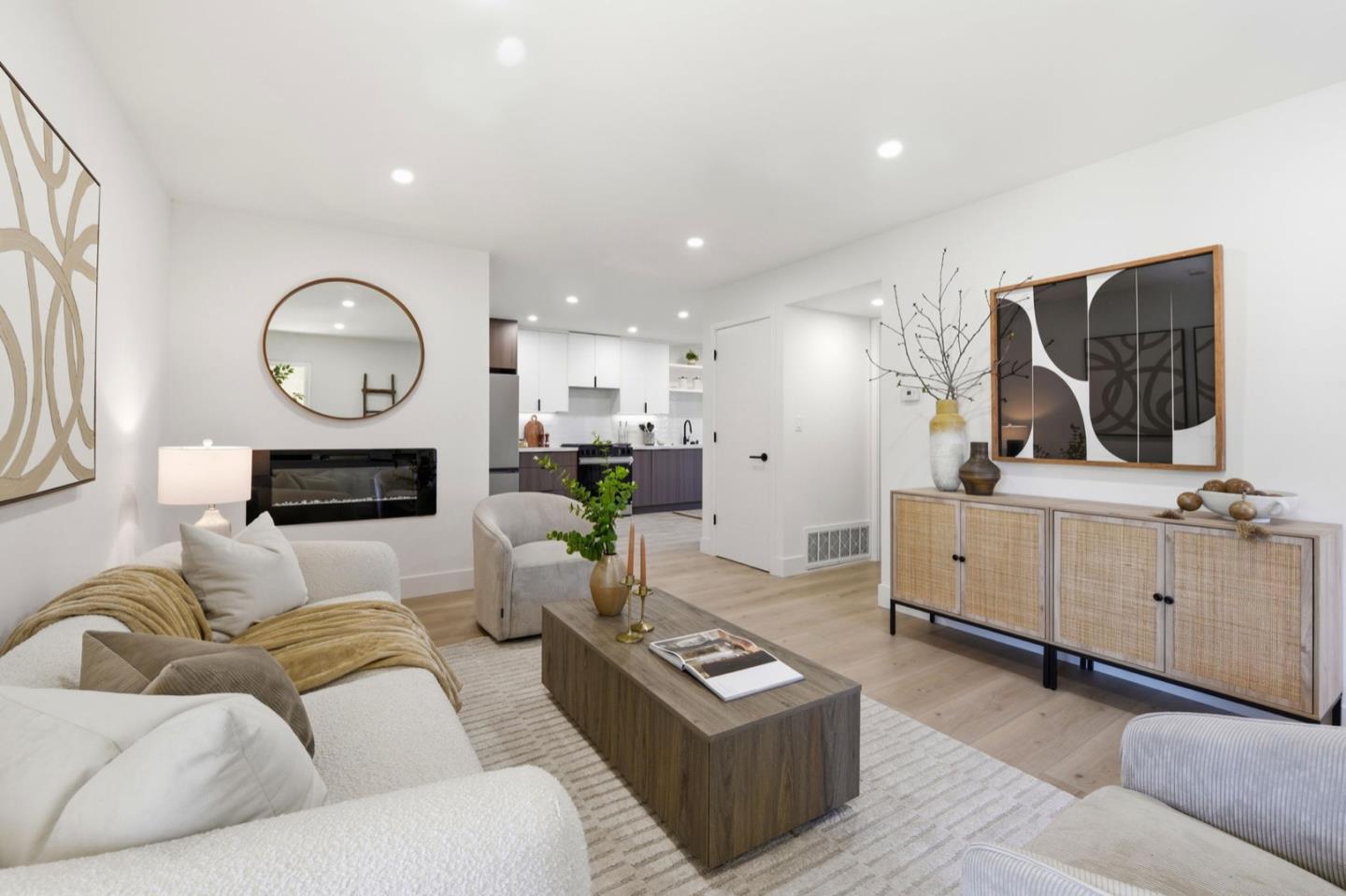 Detail Gallery Image 11 of 50 For 3400 Douglas Ct, San Mateo,  CA 94403 - 3 Beds | 2/1 Baths