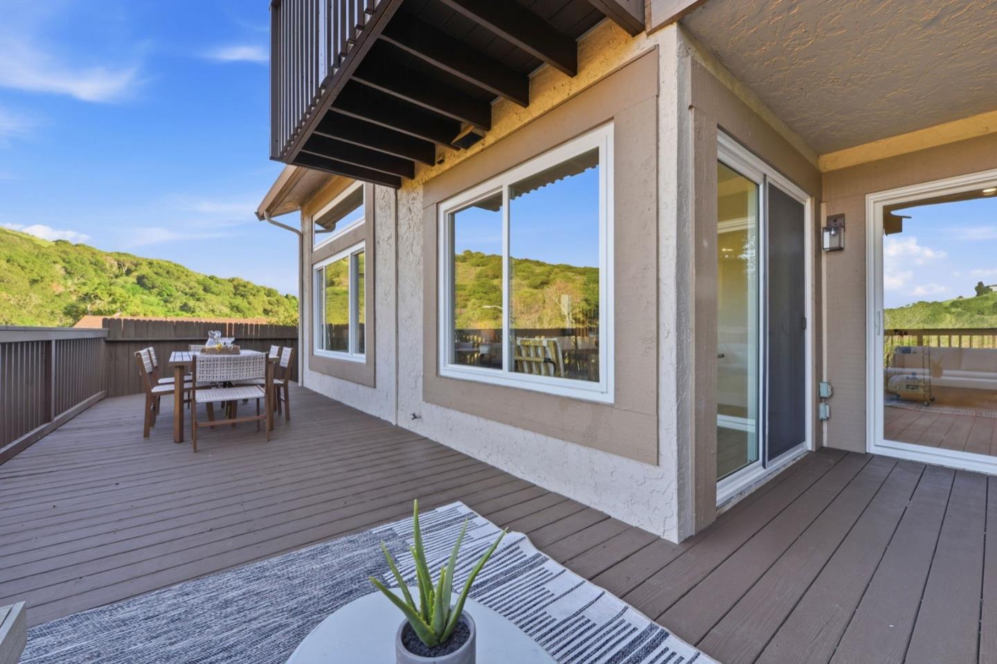 Detail Gallery Image 39 of 50 For 3400 Douglas Ct, San Mateo,  CA 94403 - 3 Beds | 2/1 Baths