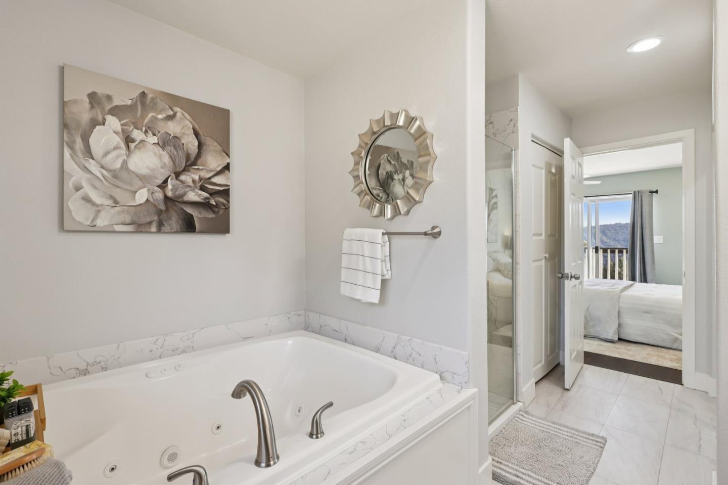 Detail Gallery Image 21 of 34 For 30680 Loma Chiquita Rd, Los Gatos,  CA 95033 - 4 Beds | 2/1 Baths