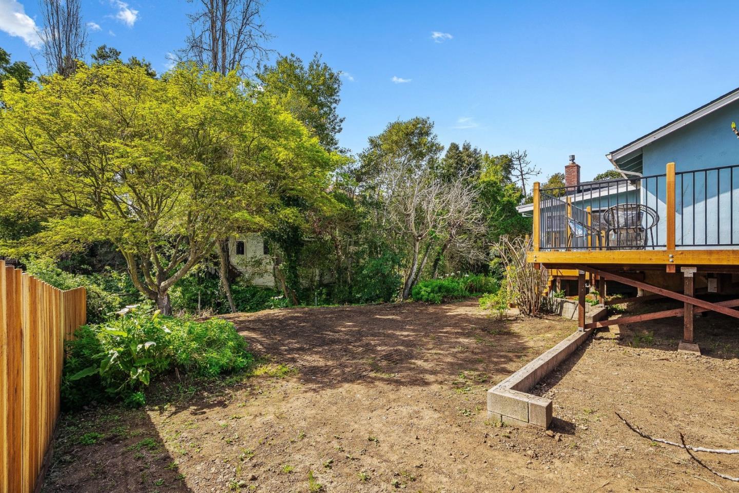 Detail Gallery Image 33 of 49 For 1920 Koopmans Ave, Santa Cruz,  CA 95062 - 3 Beds | 2 Baths