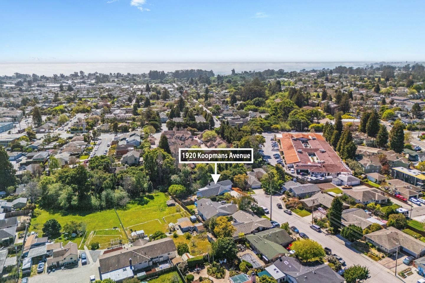 Detail Gallery Image 39 of 49 For 1920 Koopmans Ave, Santa Cruz,  CA 95062 - 3 Beds | 2 Baths