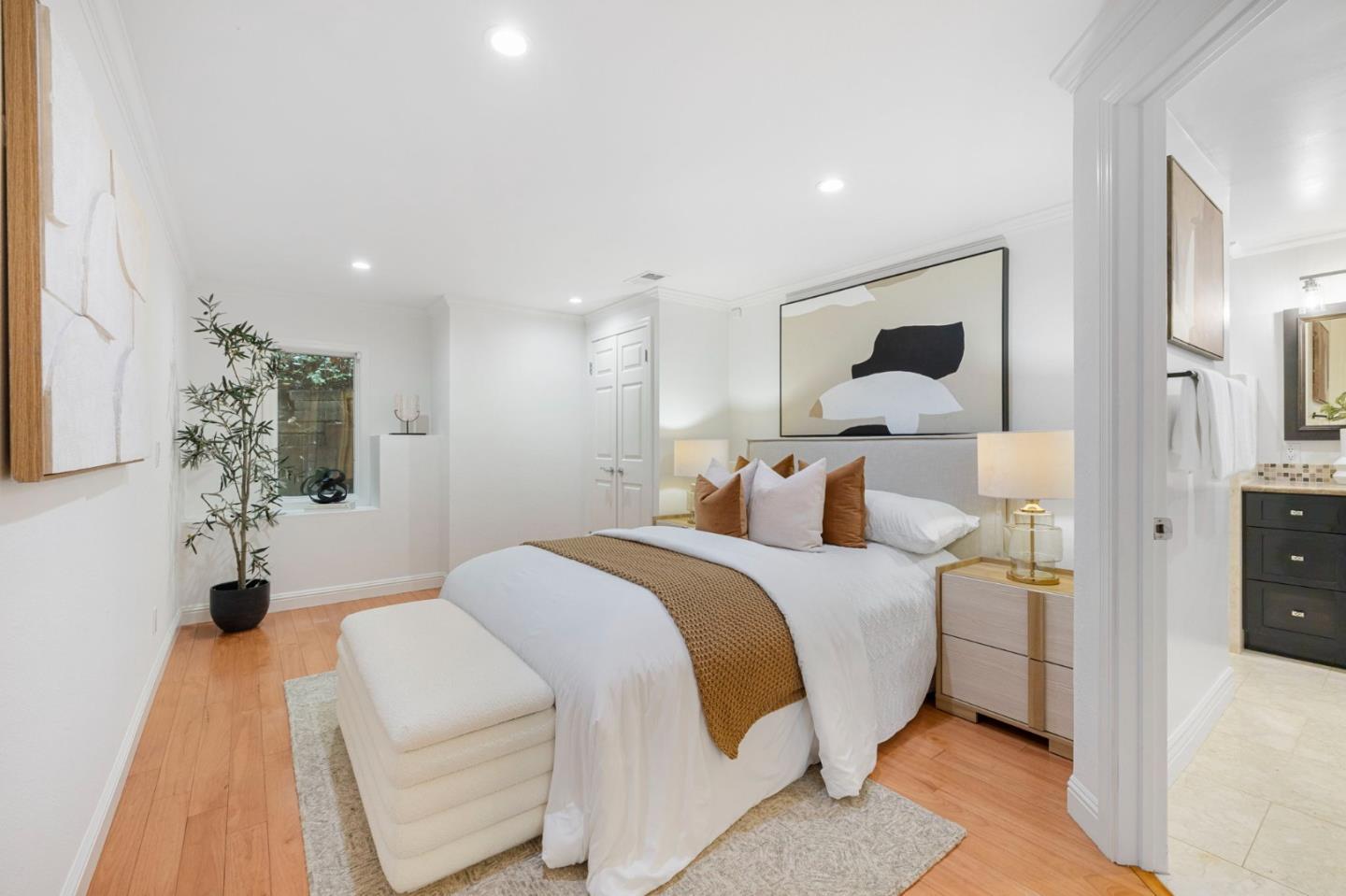 Detail Gallery Image 18 of 42 For 2937 San Juan Blvd, Belmont,  CA 94002 - 3 Beds | 2 Baths