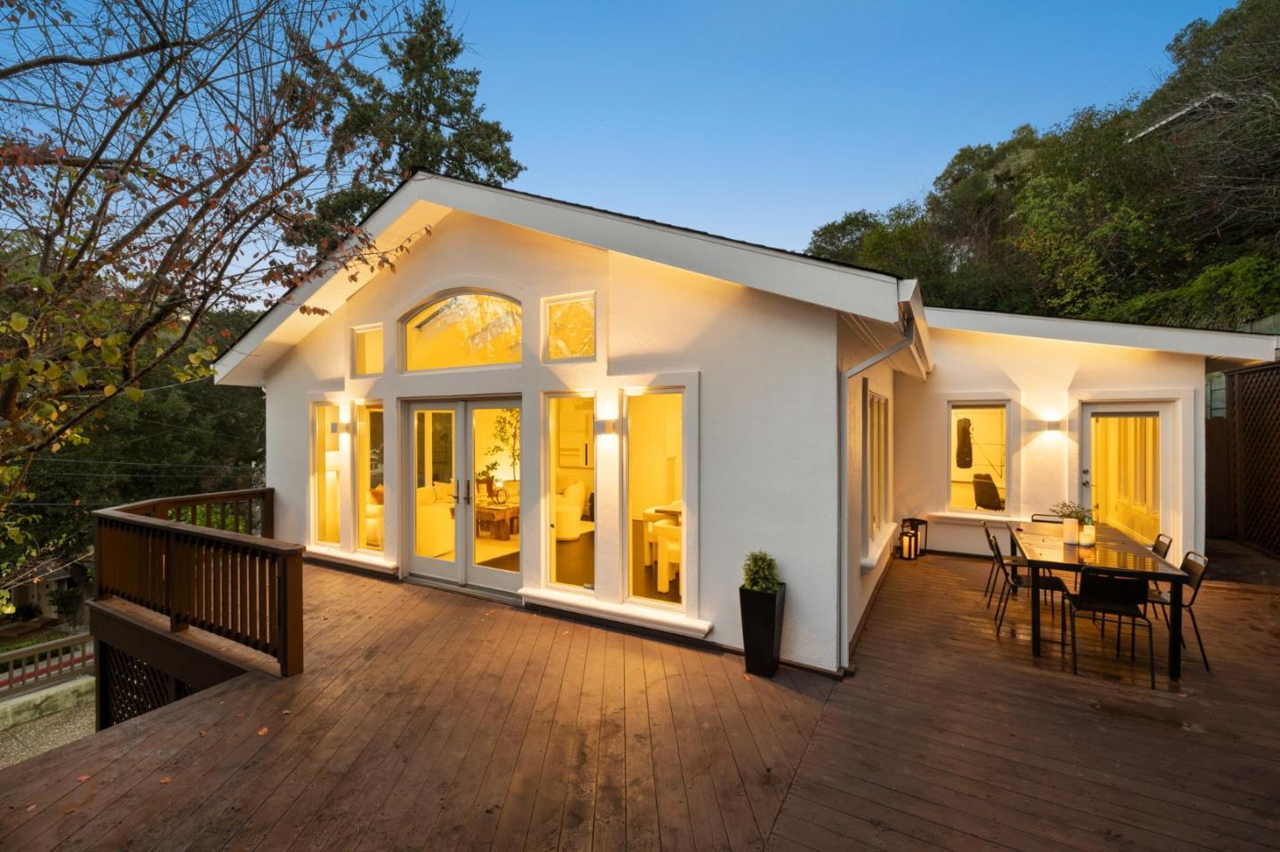 Detail Gallery Image 32 of 42 For 2937 San Juan Blvd, Belmont,  CA 94002 - 3 Beds | 2 Baths