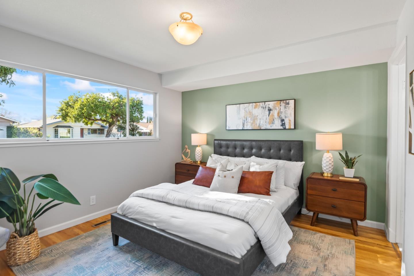 Detail Gallery Image 17 of 23 For 1546 Nuthatch Ln, Sunnyvale,  CA 94087 - 3 Beds | 2 Baths