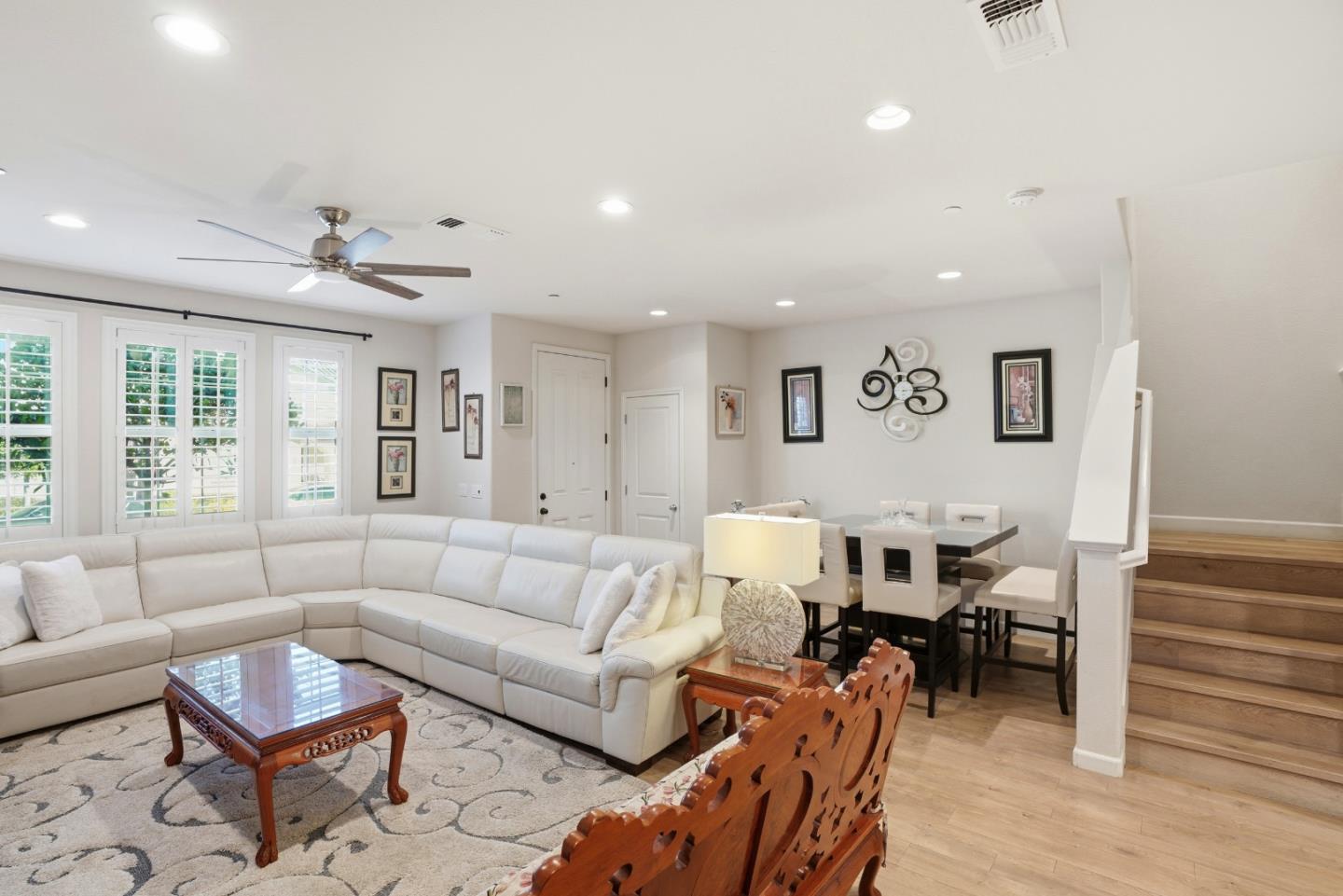 Detail Gallery Image 6 of 27 For 14842 Kit Carson Dr, Marina,  CA 93933 - 3 Beds | 2/1 Baths