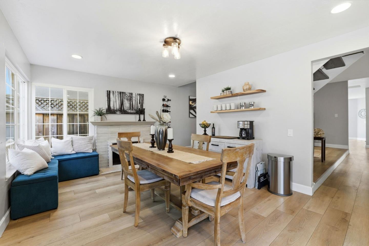 Detail Gallery Image 13 of 43 For 6352 Mayo Dr, San Jose,  CA 95123 - 4 Beds | 2/1 Baths