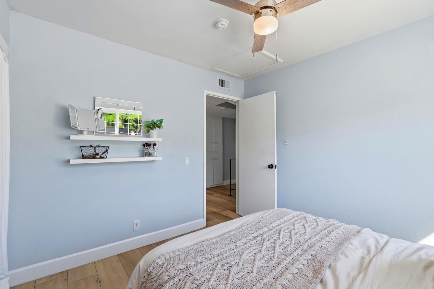 Detail Gallery Image 32 of 43 For 6352 Mayo Dr, San Jose,  CA 95123 - 4 Beds | 2/1 Baths