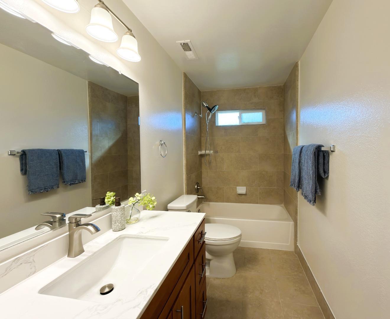 Detail Gallery Image 13 of 15 For 3050 Santa Maria Ave, Santa Clara,  CA 95051 - 3 Beds | 2 Baths