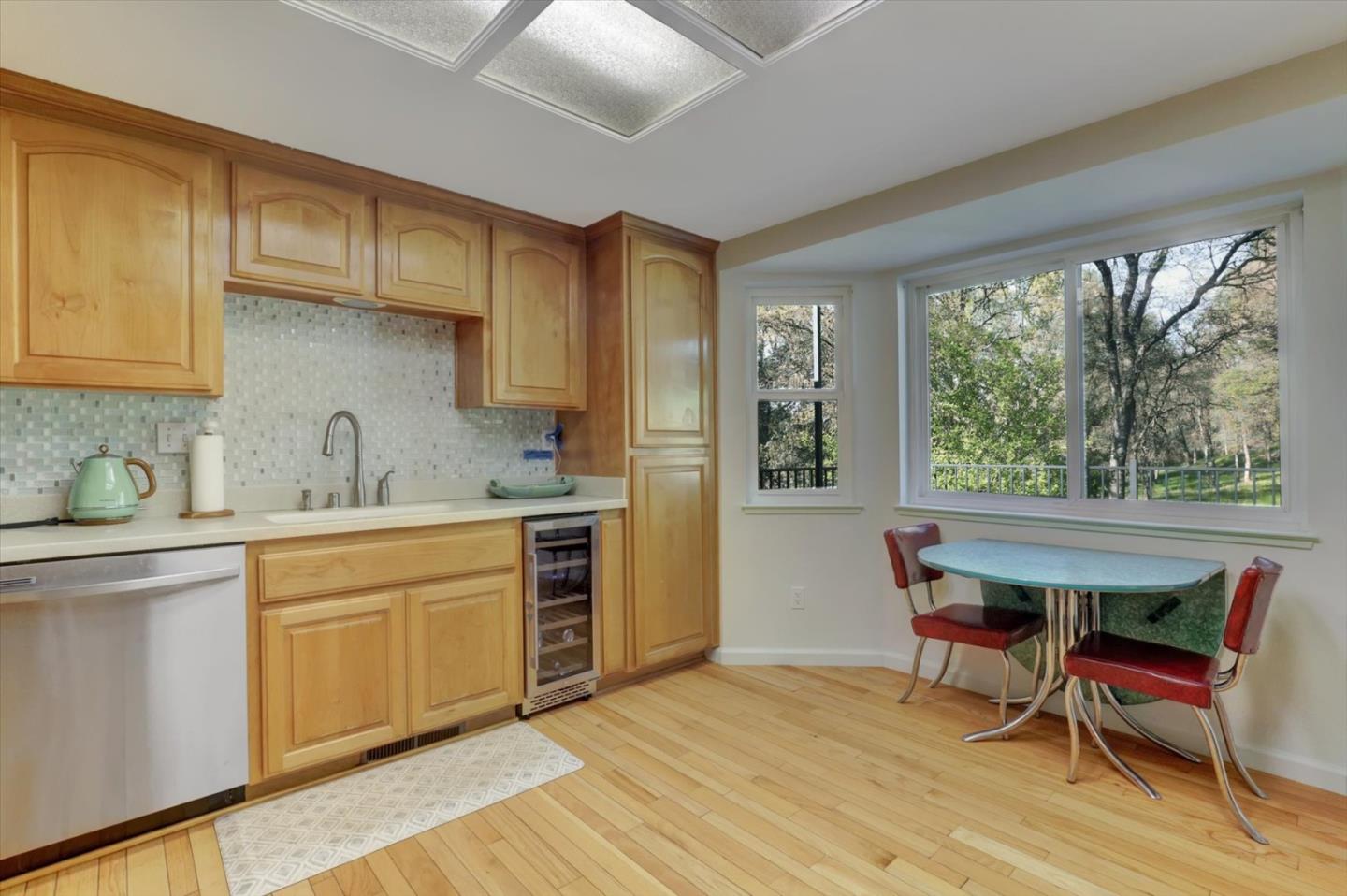 Detail Gallery Image 15 of 69 For 11544 Torrey Pines Dr, Auburn_NVA,  CA 95602 - 3 Beds | 2/1 Baths