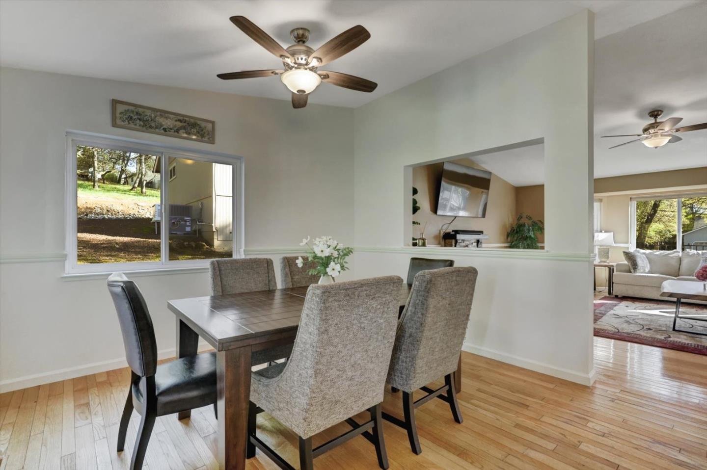 Detail Gallery Image 22 of 69 For 11544 Torrey Pines Dr, Auburn_NVA,  CA 95602 - 3 Beds | 2/1 Baths