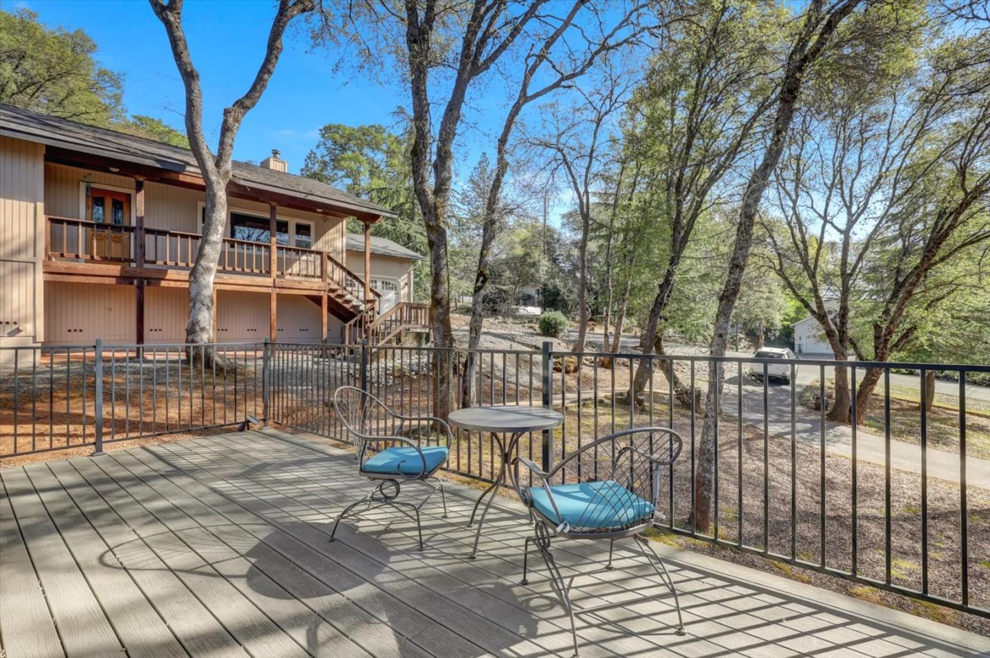 Detail Gallery Image 3 of 69 For 11544 Torrey Pines Dr, Auburn_NVA,  CA 95602 - 3 Beds | 2/1 Baths